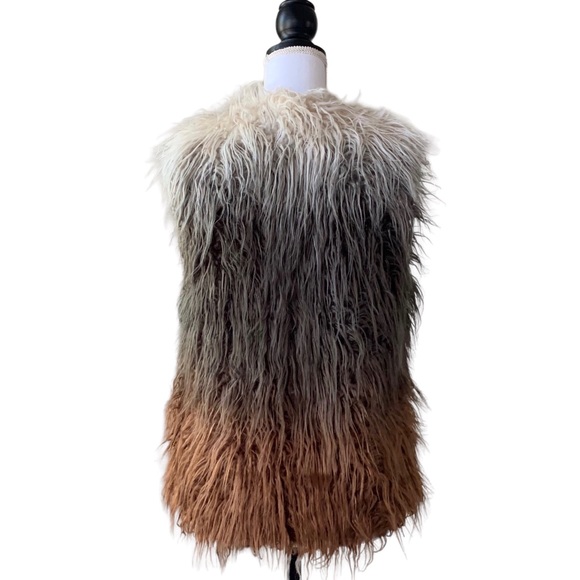 POWDER RIVER OUTFITTERS FAUX FUR FALL WINTER VEST - Picture 9 of 10